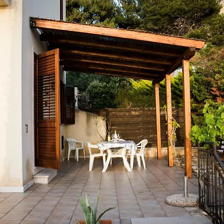 Brezza Di Mare - - San Vito Villa *