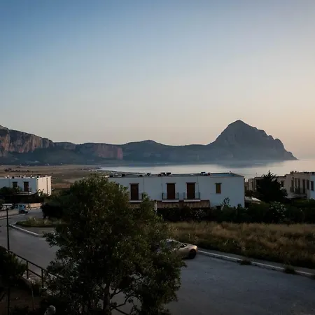 Brezza Di Mare - - San Vito Villa